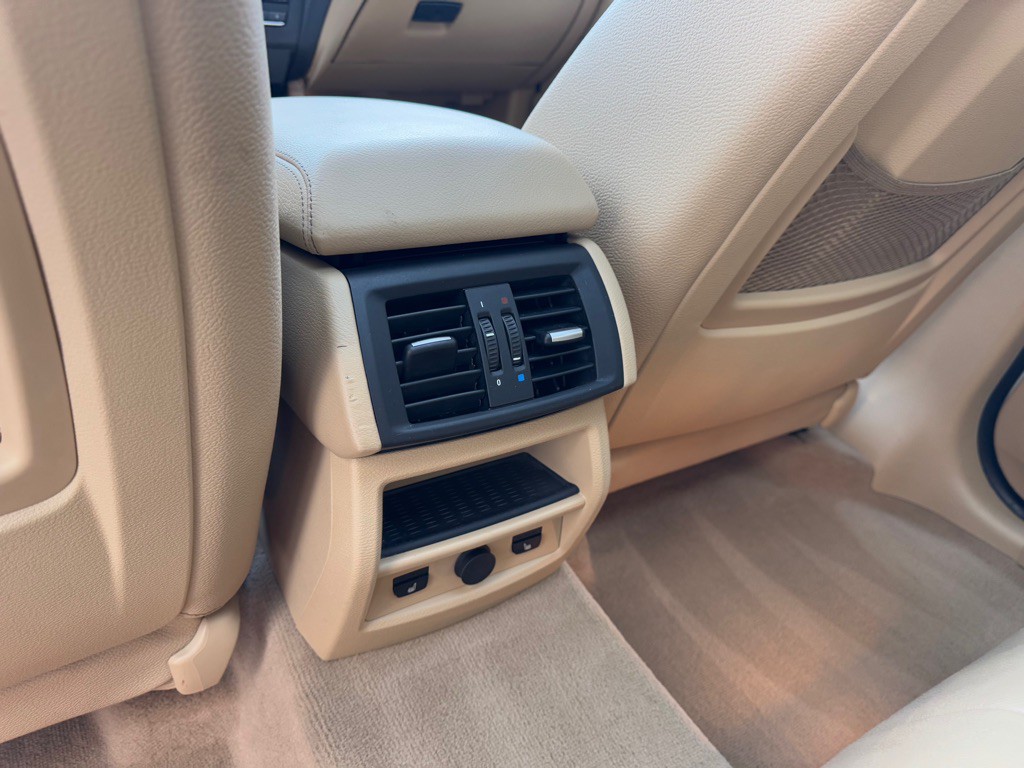 2011 BMW X3 Image 22