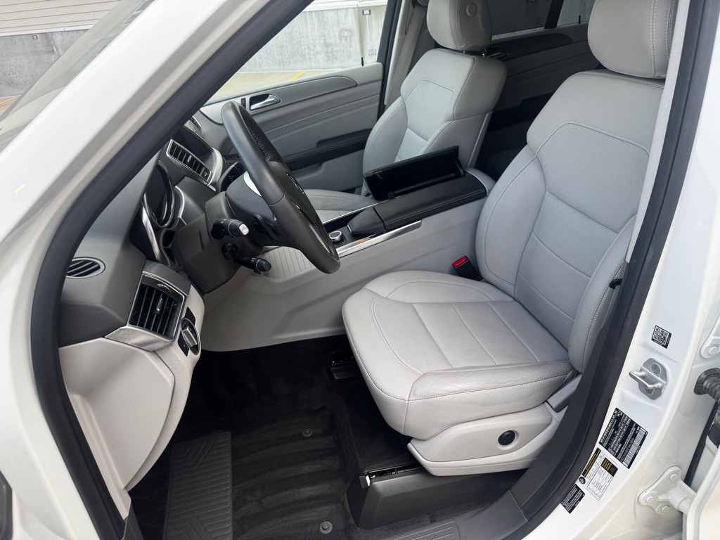 2015 Mercedes-Benz M-Class Image 10
