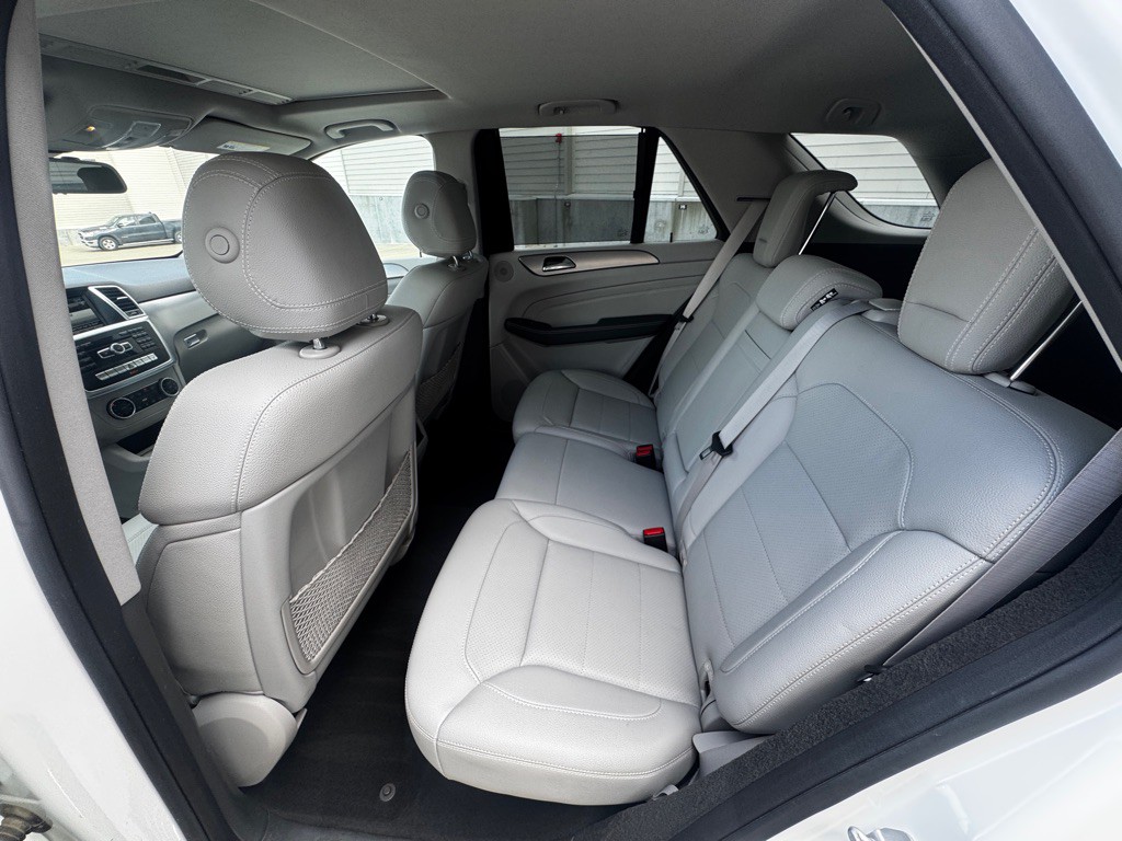 2015 Mercedes-Benz M-Class Image 15