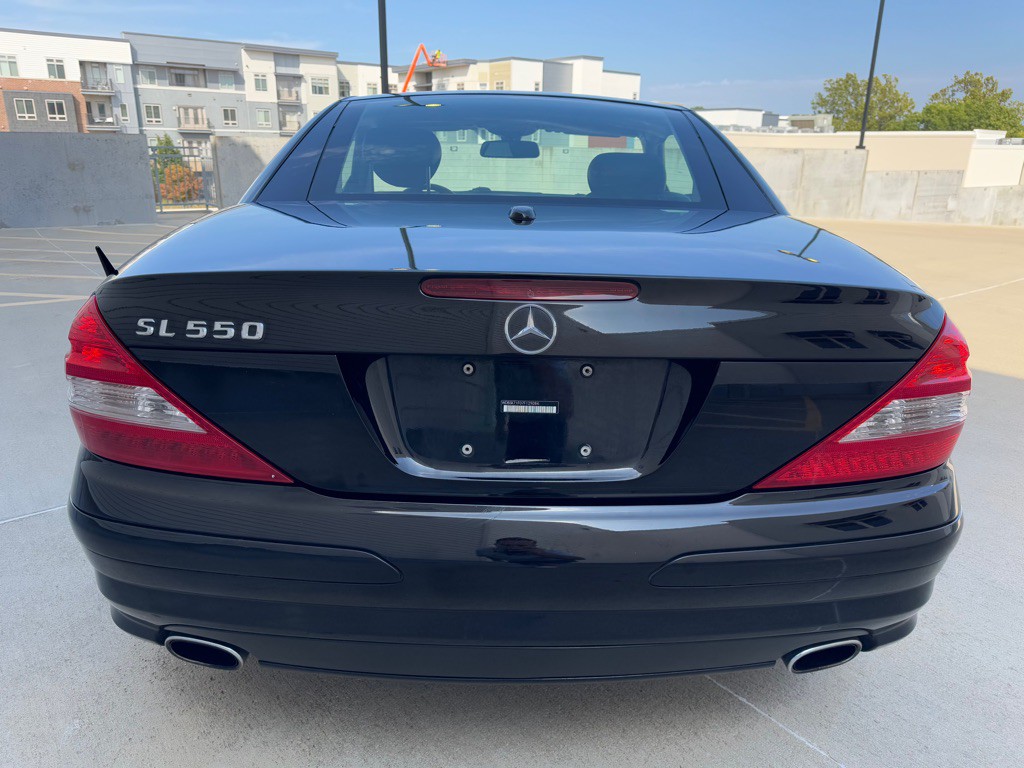 2007 Mercedes-Benz SL-Class Image 4