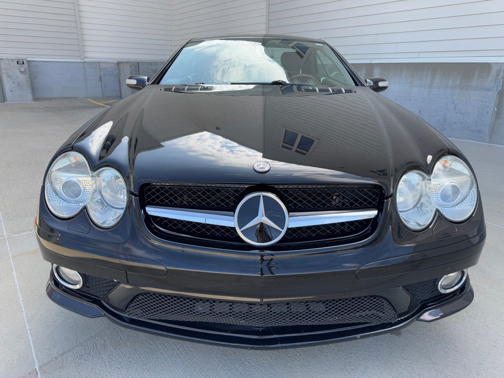 2007 Mercedes-Benz SL-Class Image 8