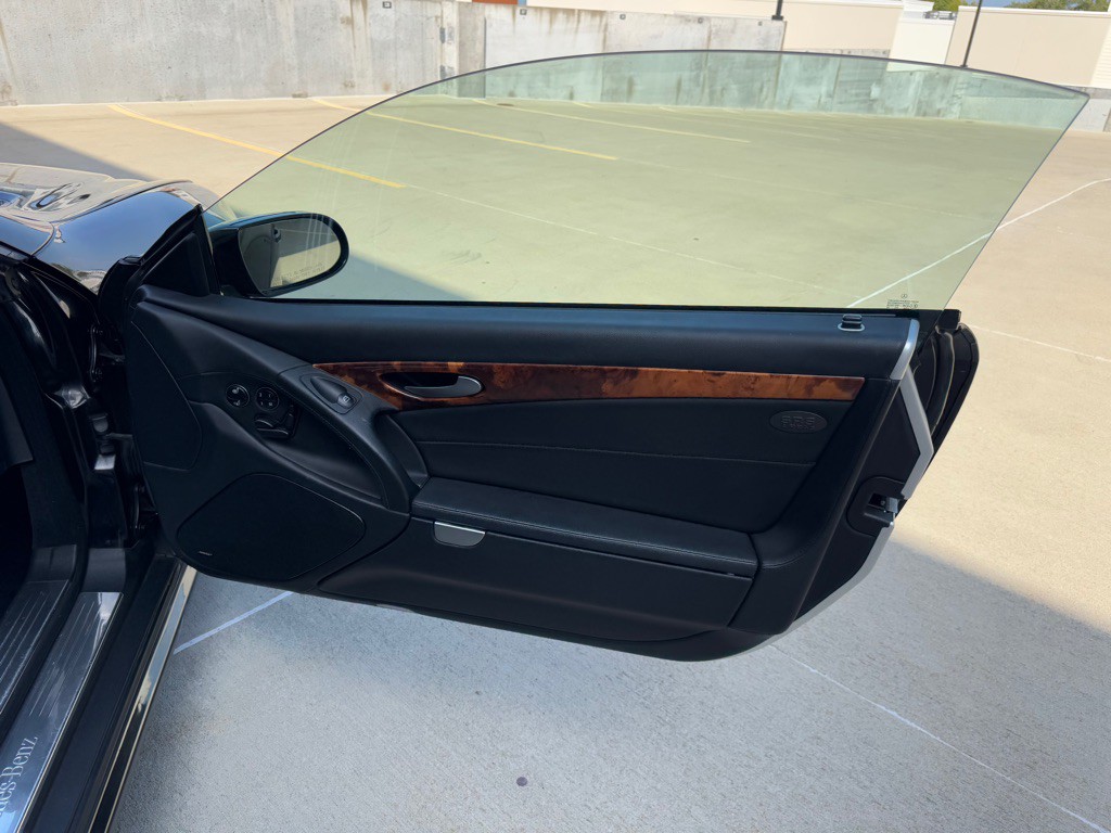 2007 Mercedes-Benz SL-Class Image 20