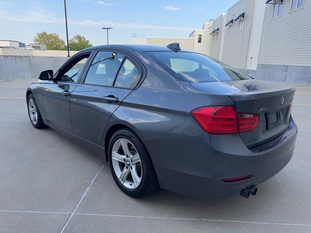 2014 BMW 3 Series Image 5