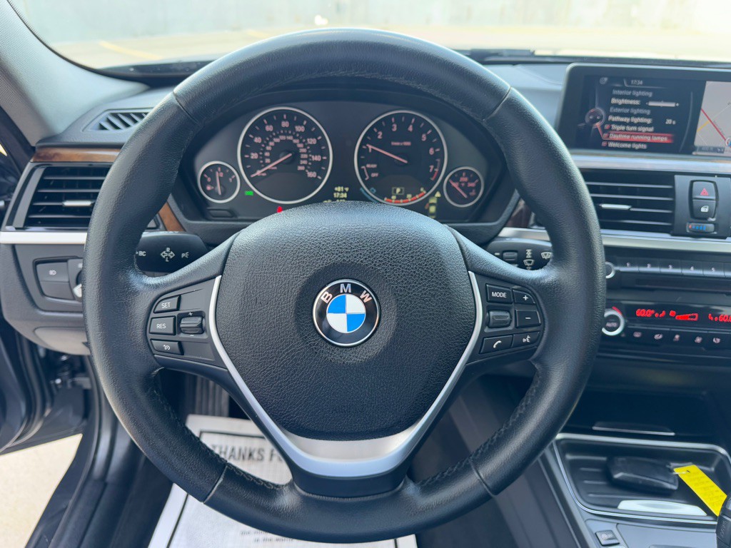 2014 BMW 3 Series Image 13