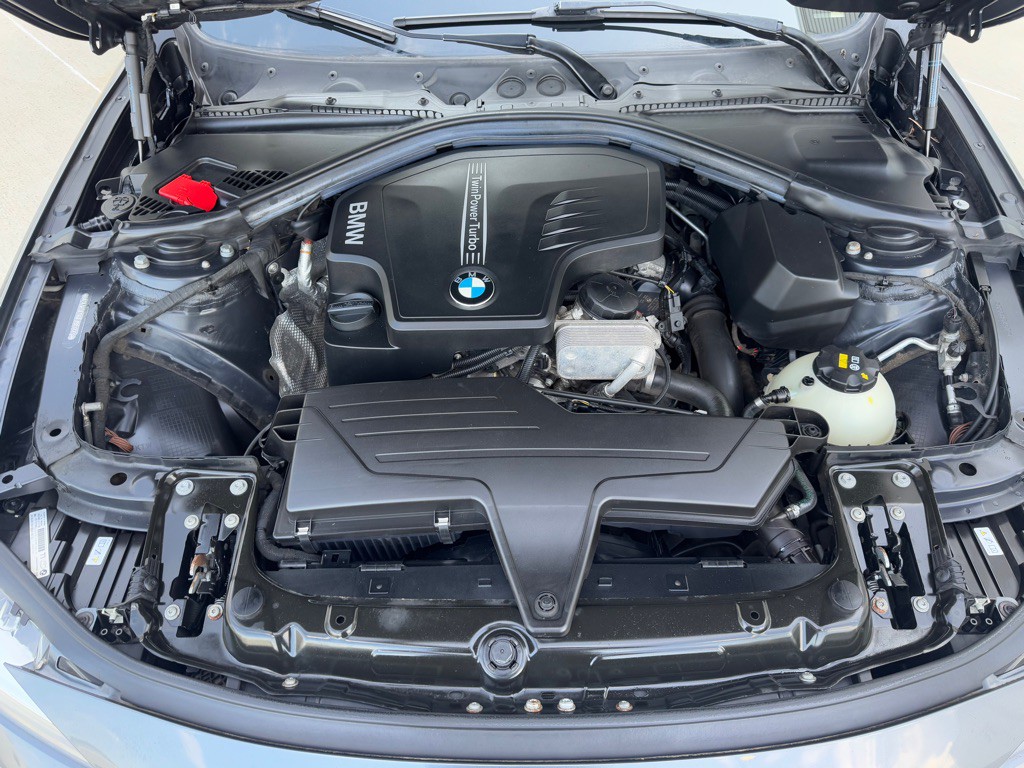 2014 BMW 3 Series Image 29