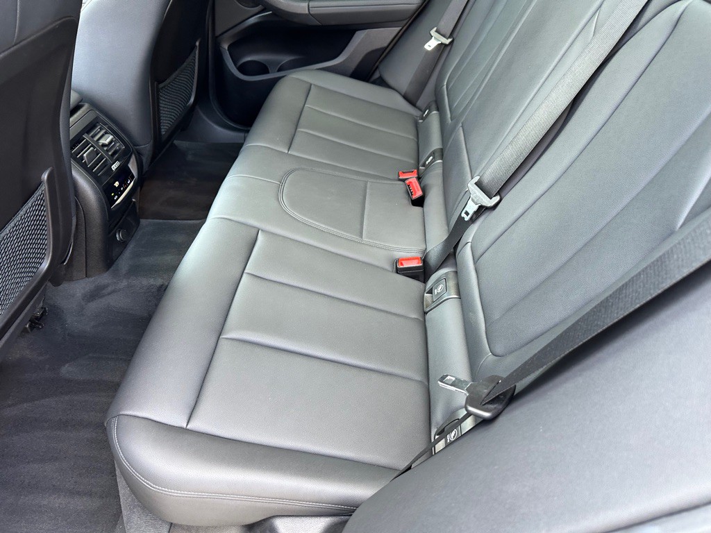 2019 BMW X3 Image 18