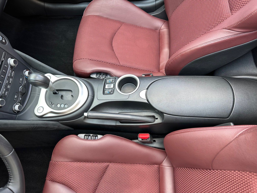 2016 Nissan 370Z Image 14