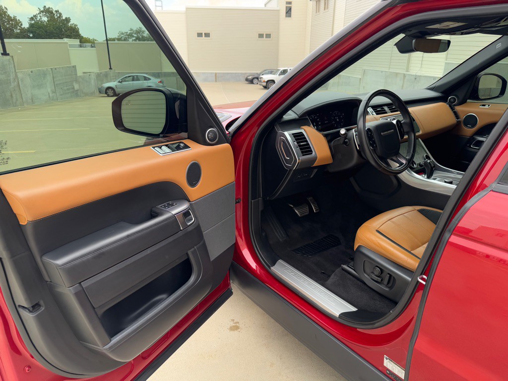 2020 Land Rover Range Rover Sport Image 11