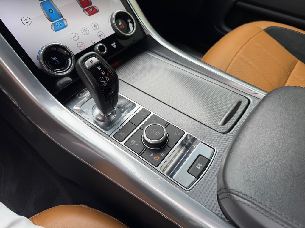 2020 Land Rover Range Rover Sport Image 14