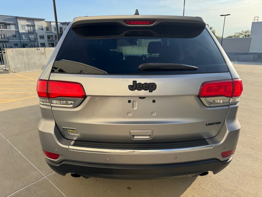 2014 Jeep Grand Cherokee Image 4