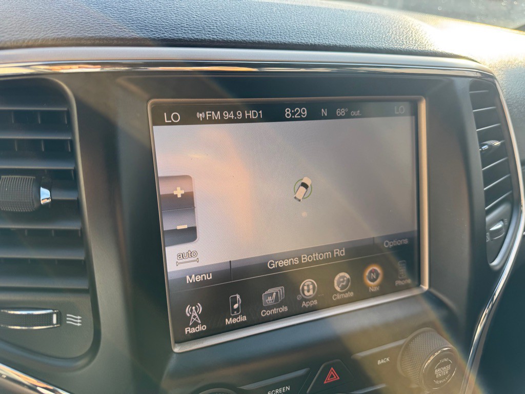 2014 Jeep Grand Cherokee Image 17