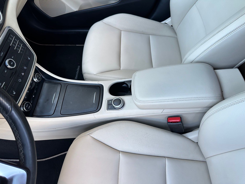 2015 Mercedes-Benz CLA-Class Image 12