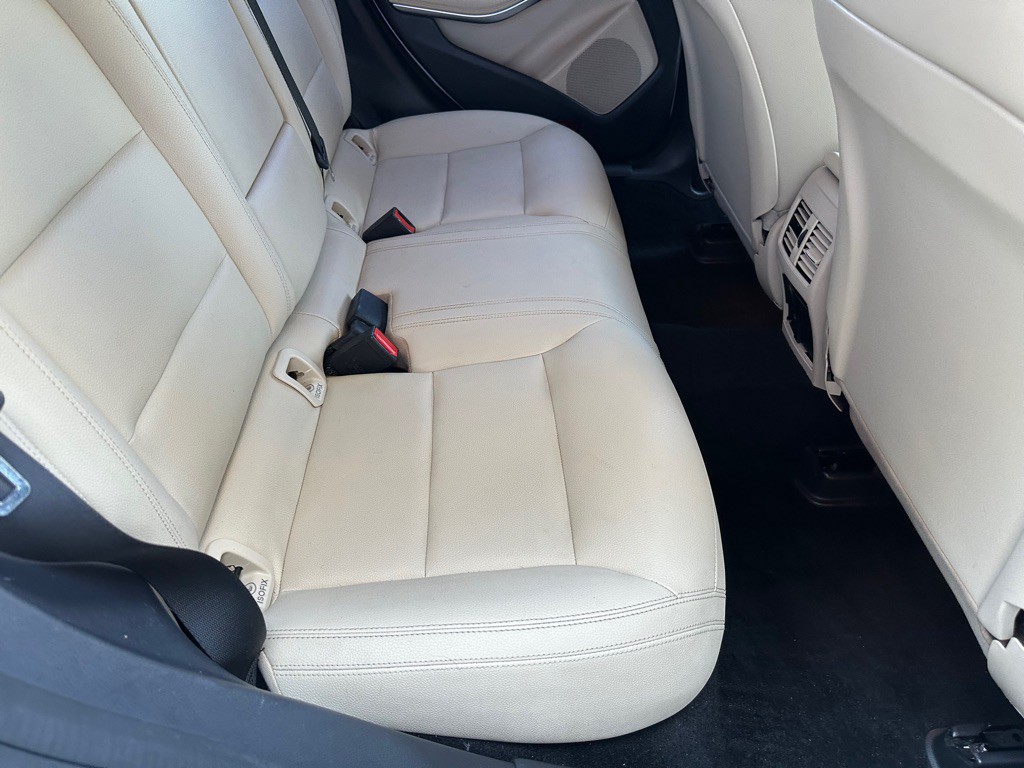 2015 Mercedes-Benz CLA-Class Image 19