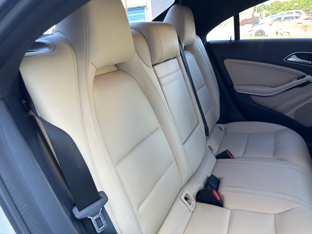 2015 Mercedes-Benz CLA-Class Image 20