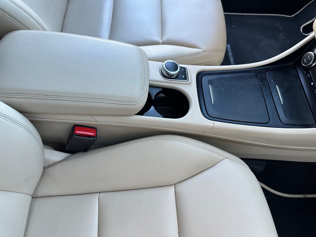 2015 Mercedes-Benz CLA-Class Image 22