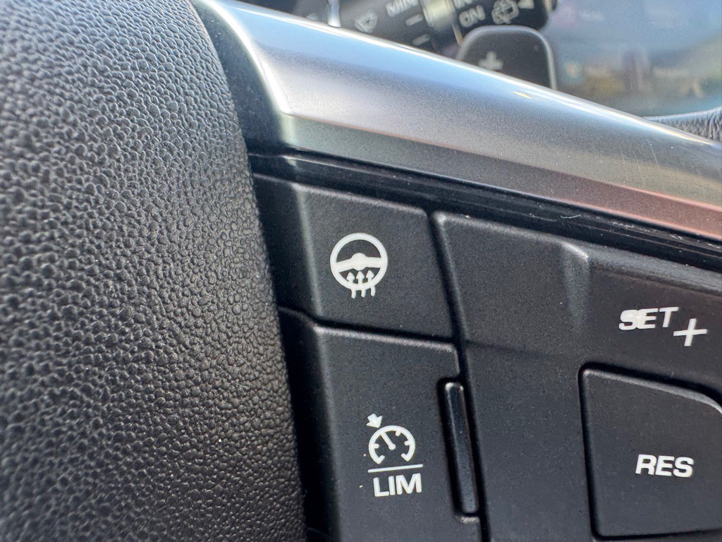 2018 Land Rover Discovery Sport Image 14