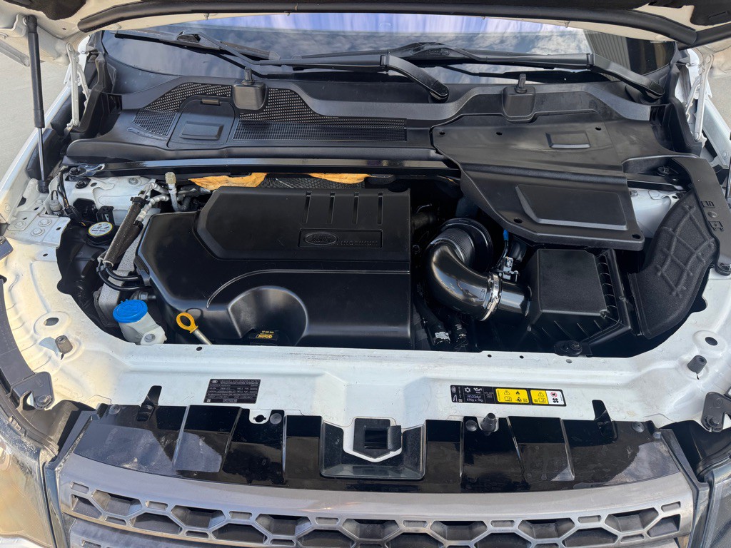 2018 Land Rover Discovery Sport Image 30