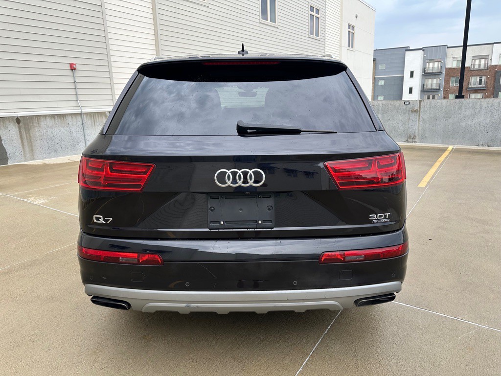 2018 Audi Q7 Image 6