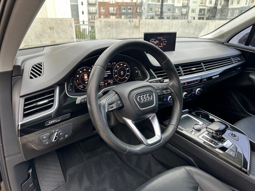 2018 Audi Q7 Image 10