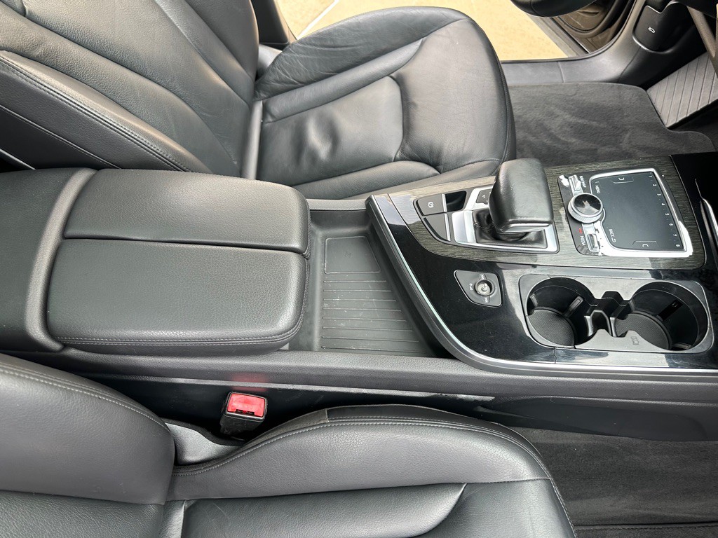 2018 Audi Q7 Image 25