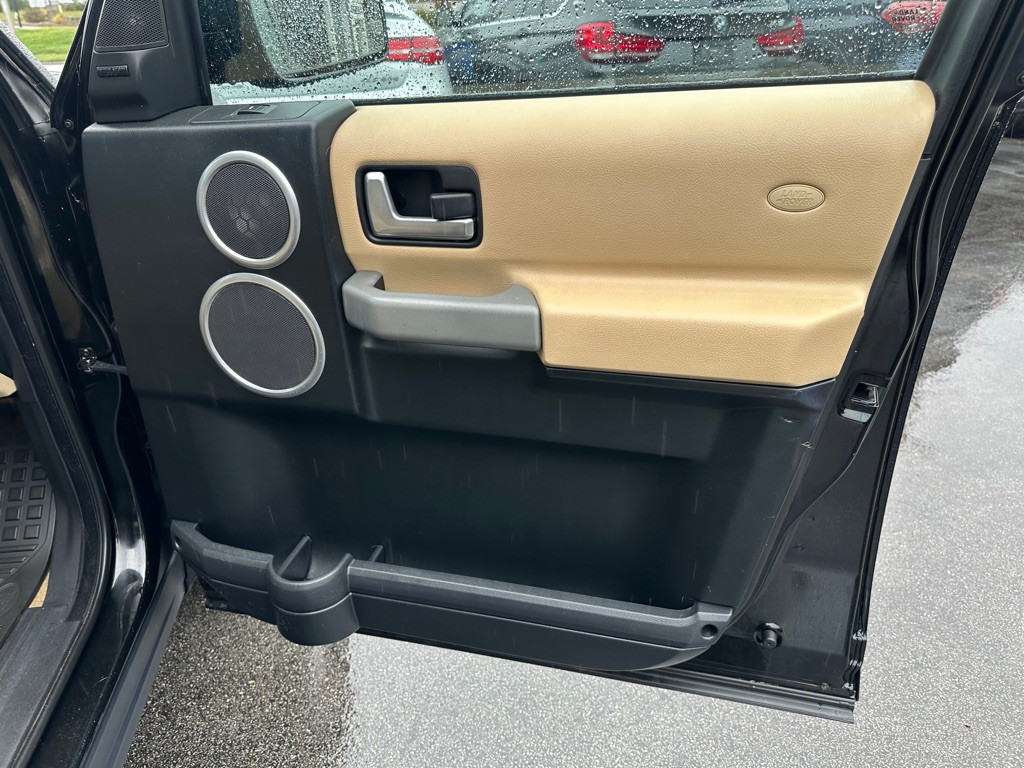 2008 Land Rover LR3 Image 30