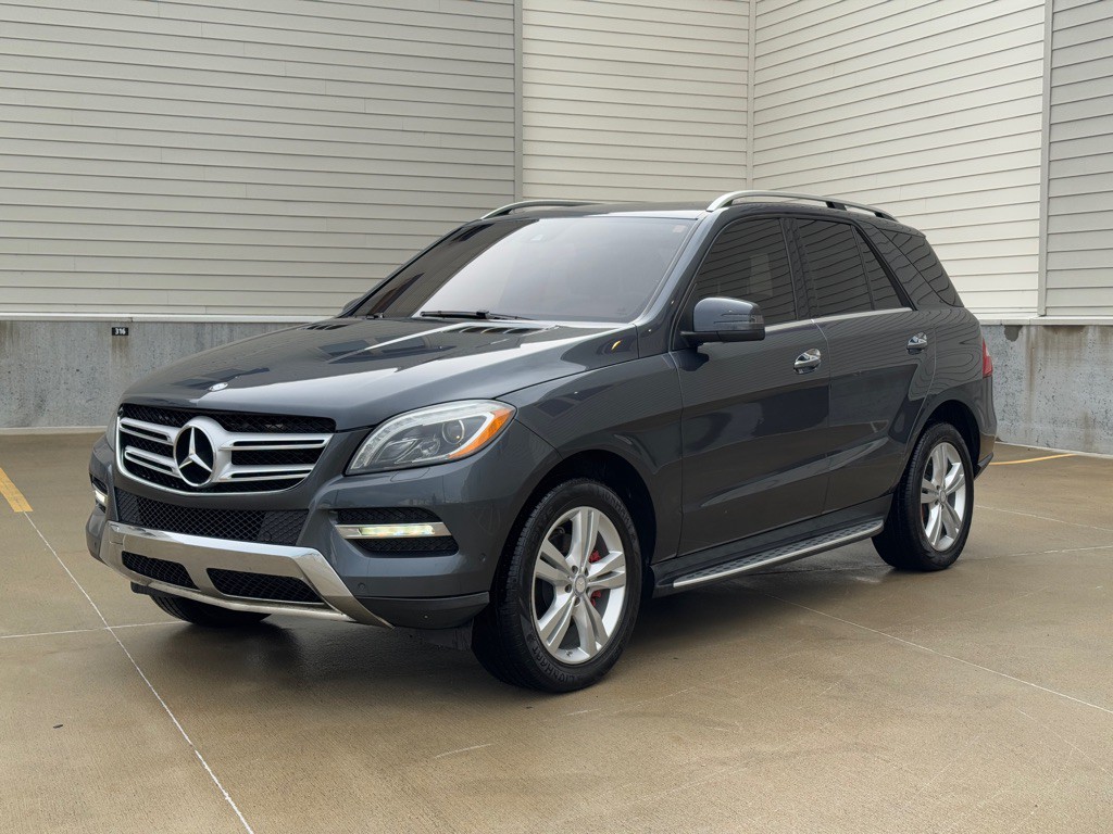 2013 Mercedes-Benz M-Class Image 3