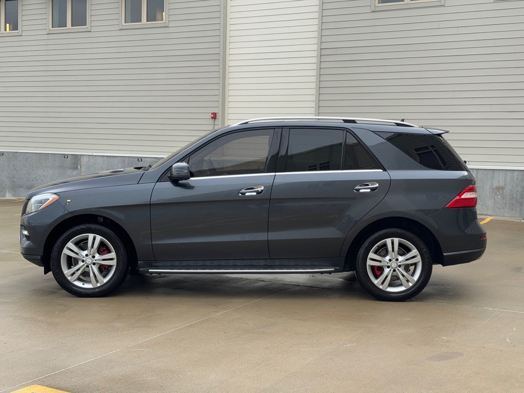 2013 Mercedes-Benz M-Class Image 4