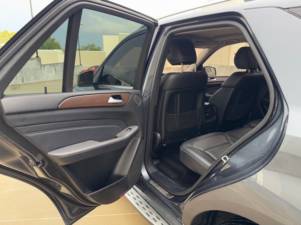 2013 Mercedes-Benz M-Class Image 16