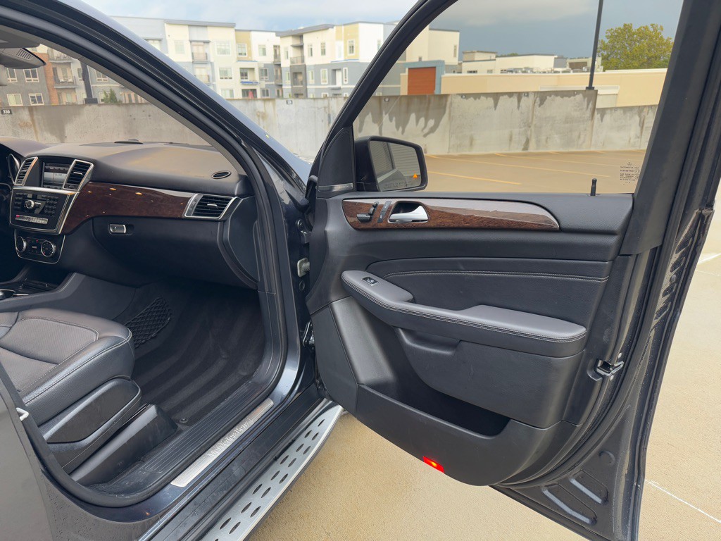 2013 Mercedes-Benz M-Class Image 21