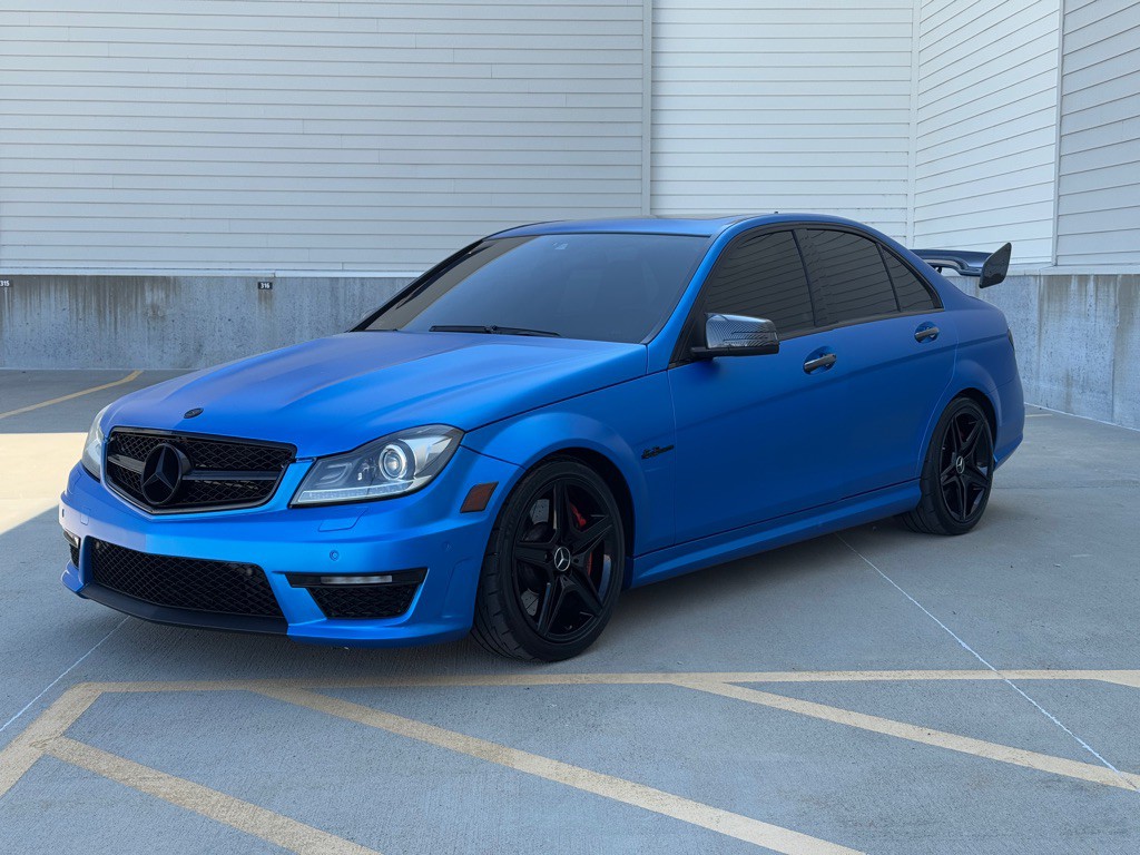 2012 Mercedes-Benz C-Class Image 3