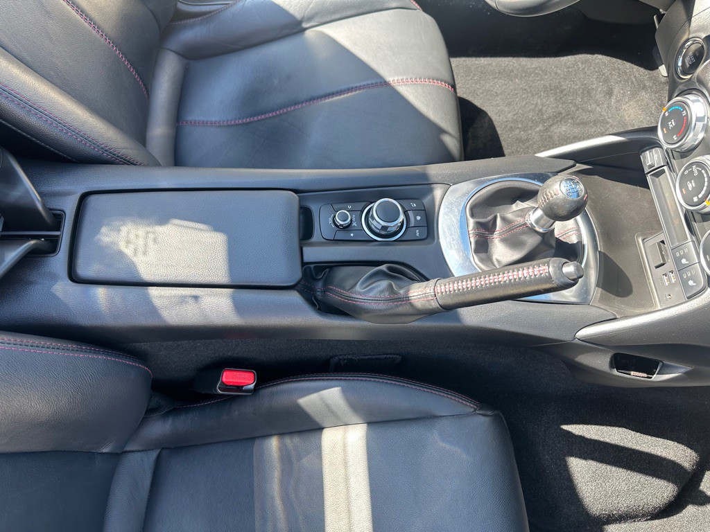 2019 Mazda MX-5 Miata Image 14