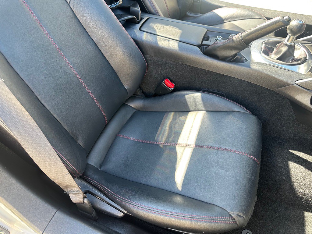 2019 Mazda MX-5 Miata Image 16