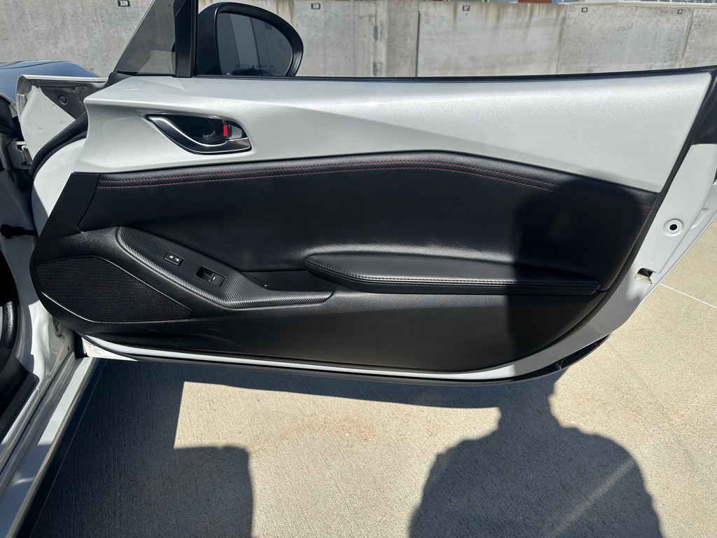 2019 Mazda MX-5 Miata Image 19