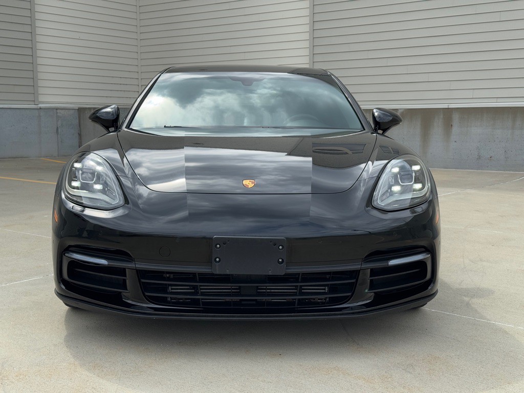 2020 Porsche Panamera Image 8