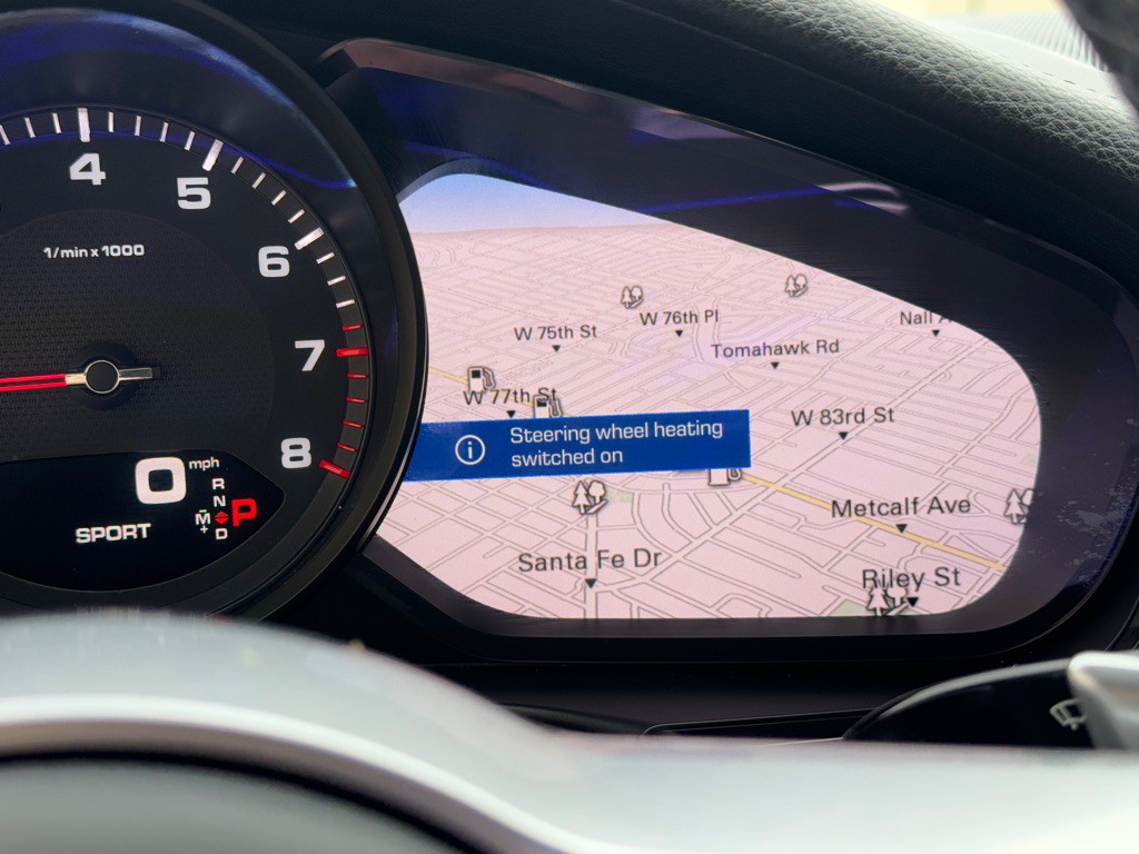 2020 Porsche Panamera Image 12