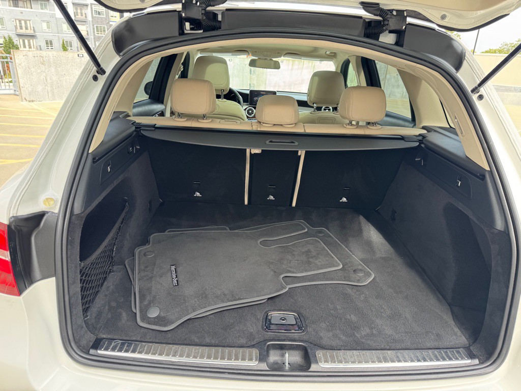 2018 Mercedes-Benz GLC-Class Image 23