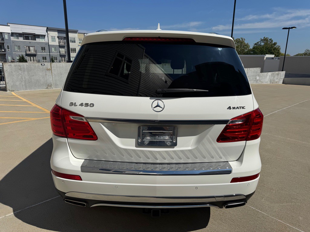 2015 Mercedes-Benz GL-Class Image 4