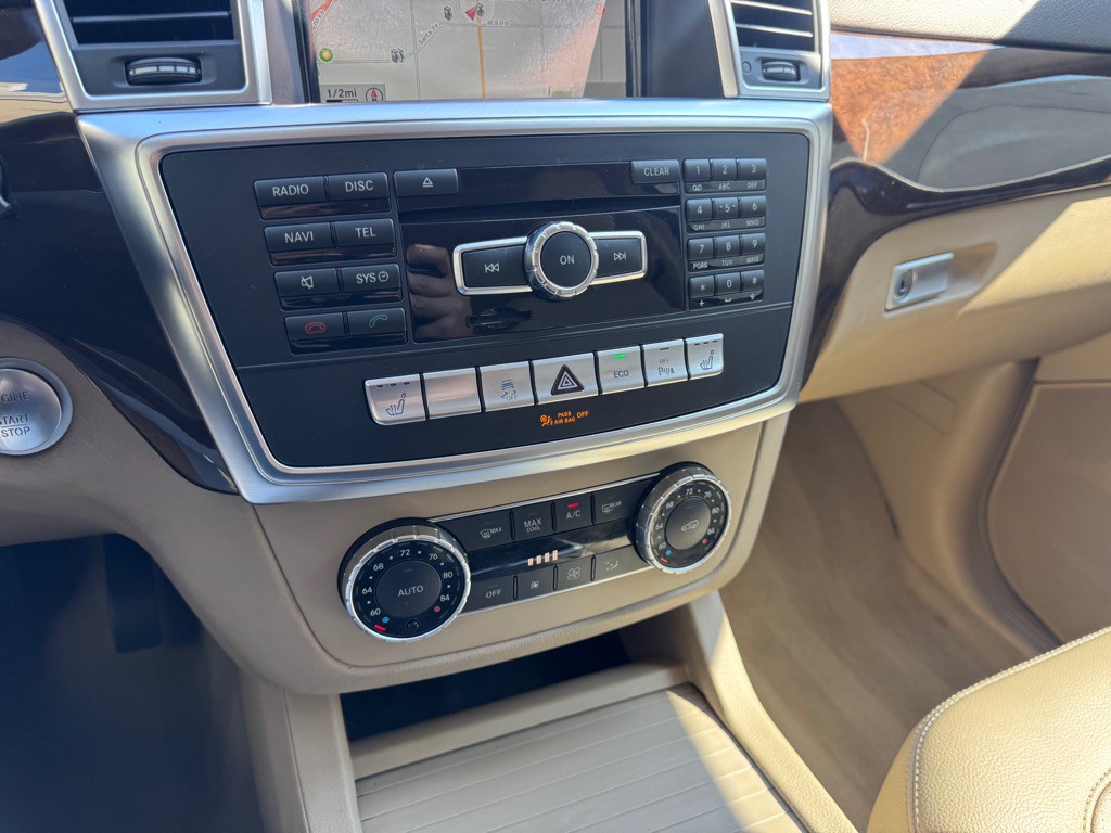 2015 Mercedes-Benz GL-Class Image 20