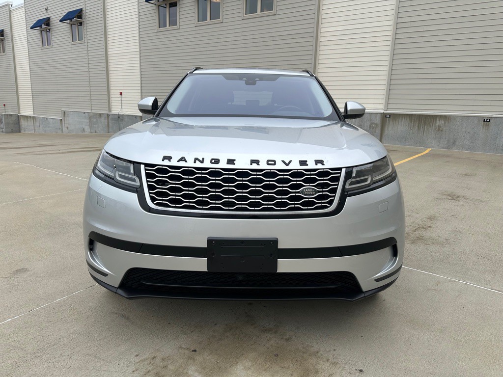 2018 Land Rover Range Rover Image 2
