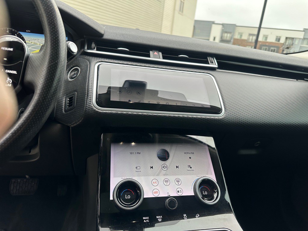 2018 Land Rover Range Rover Image 11