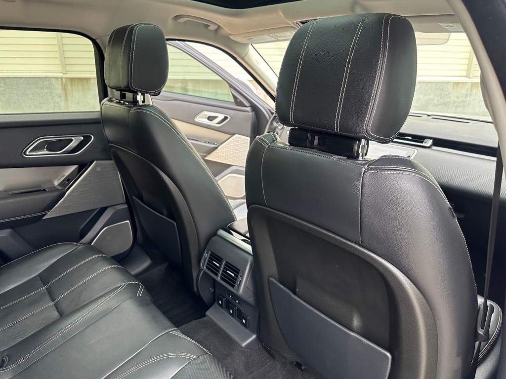 2018 Land Rover Range Rover Image 19
