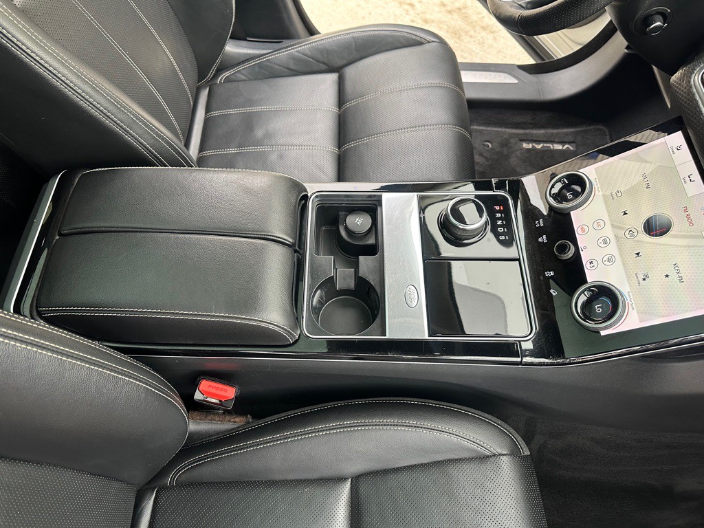 2018 Land Rover Range Rover Image 23