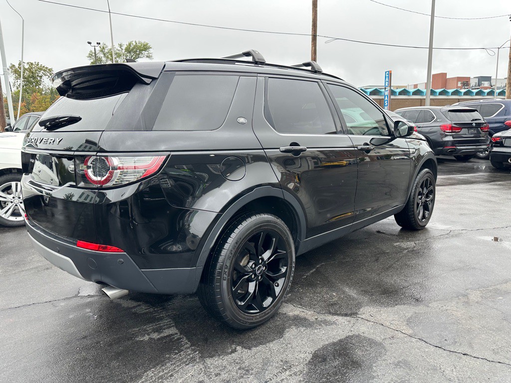 2016 Land Rover Discovery Sport Image 7