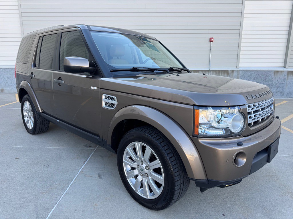 2012 Land Rover LR4 Image 1