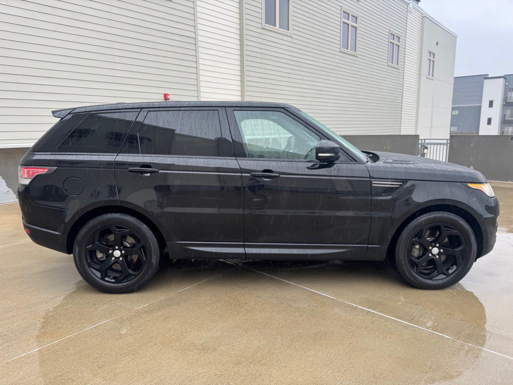2015 Land Rover Range Rover Sport Image 2