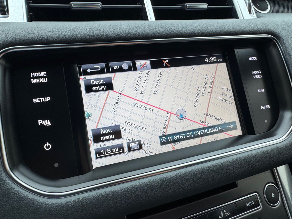 2015 Land Rover Range Rover Sport Image 16