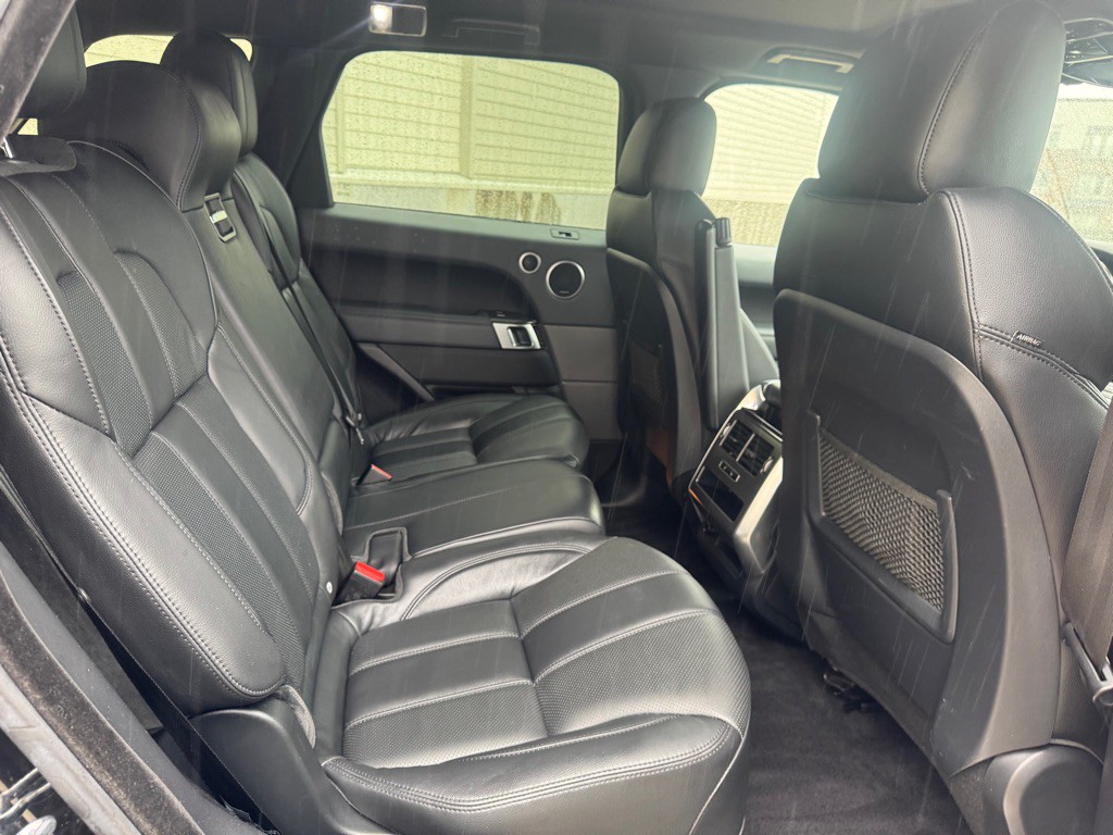 2015 Land Rover Range Rover Sport Image 25
