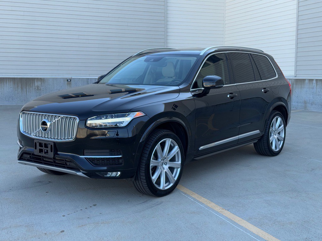 2018 Volvo XC90 Image 3