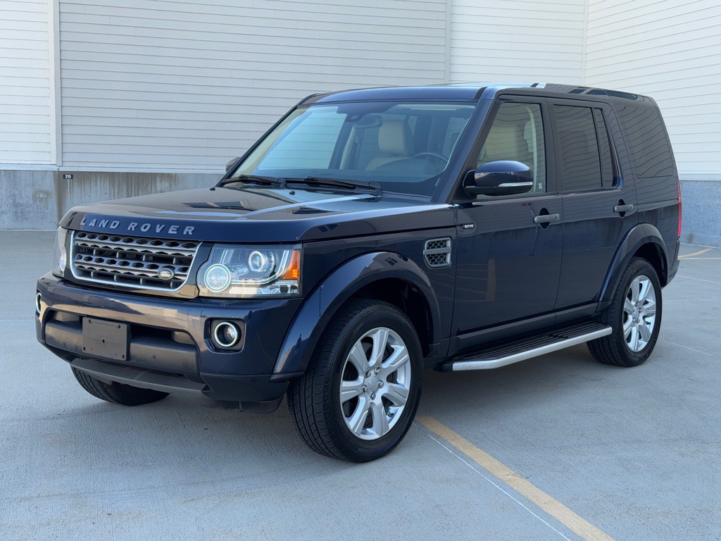 2015 Land Rover LR4 Image 3