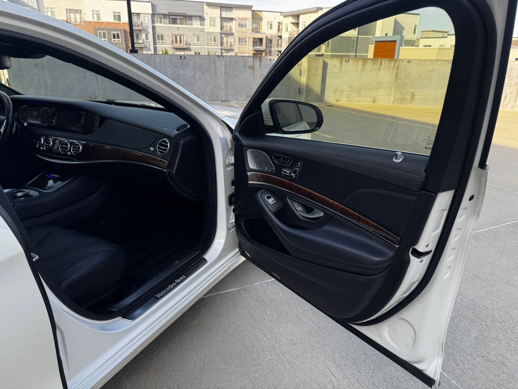 2015 Mercedes-Benz S-Class Image 20